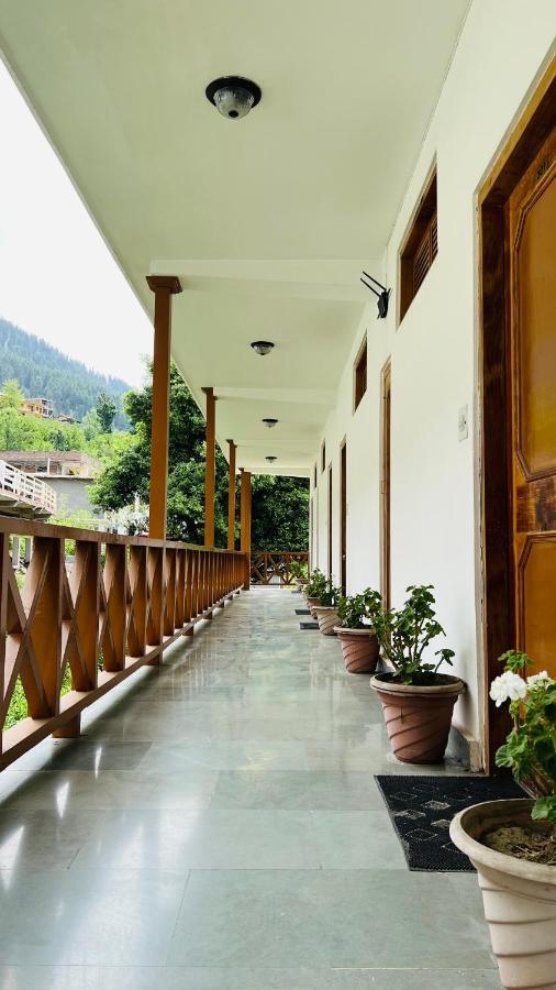 The Best Hotel, Manali Exterior photo